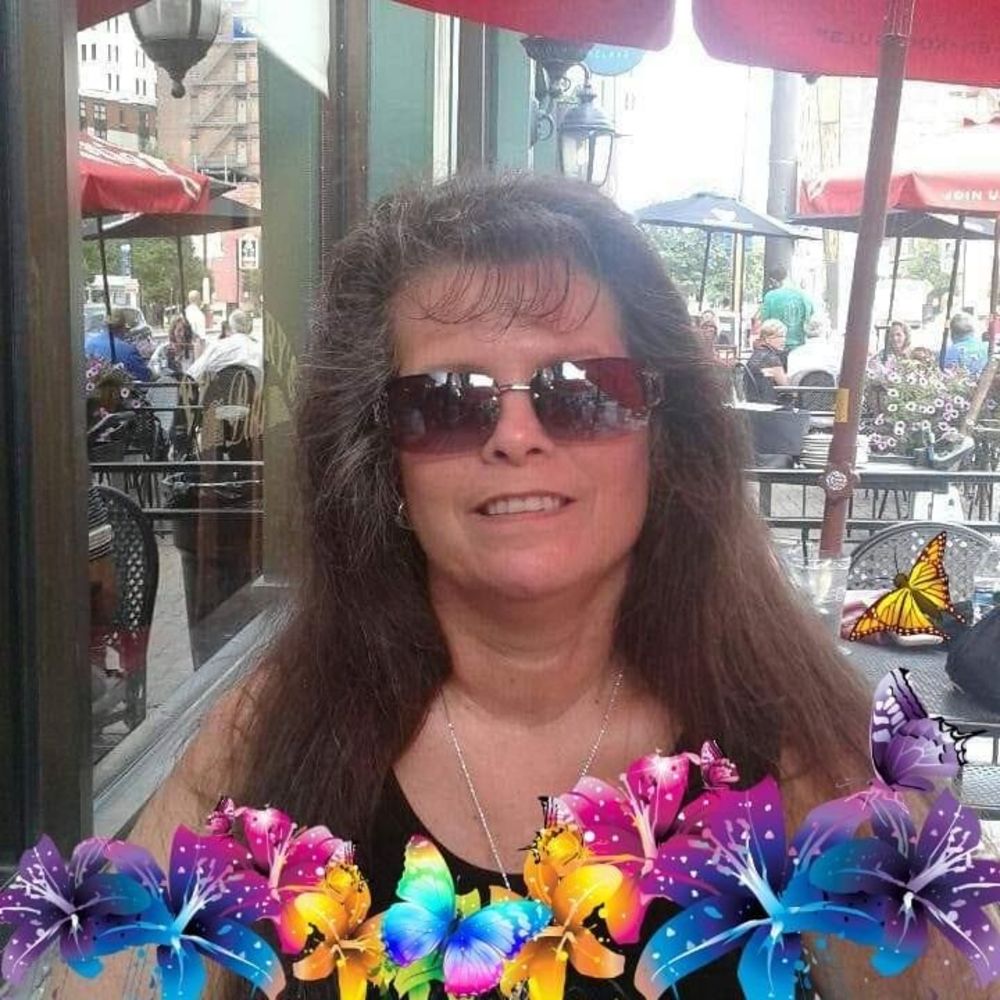 Meet your Posher, Denise